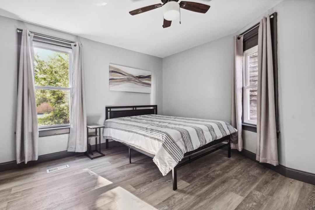 Spacious 6Br 2Ba Minutes For The Falls & Casino Ниагарски водопад Екстериор снимка