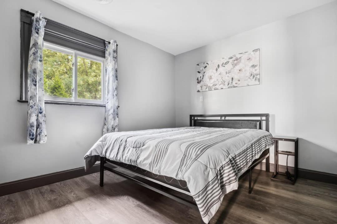 Spacious 6Br 2Ba Minutes For The Falls & Casino Ниагарски водопад Екстериор снимка