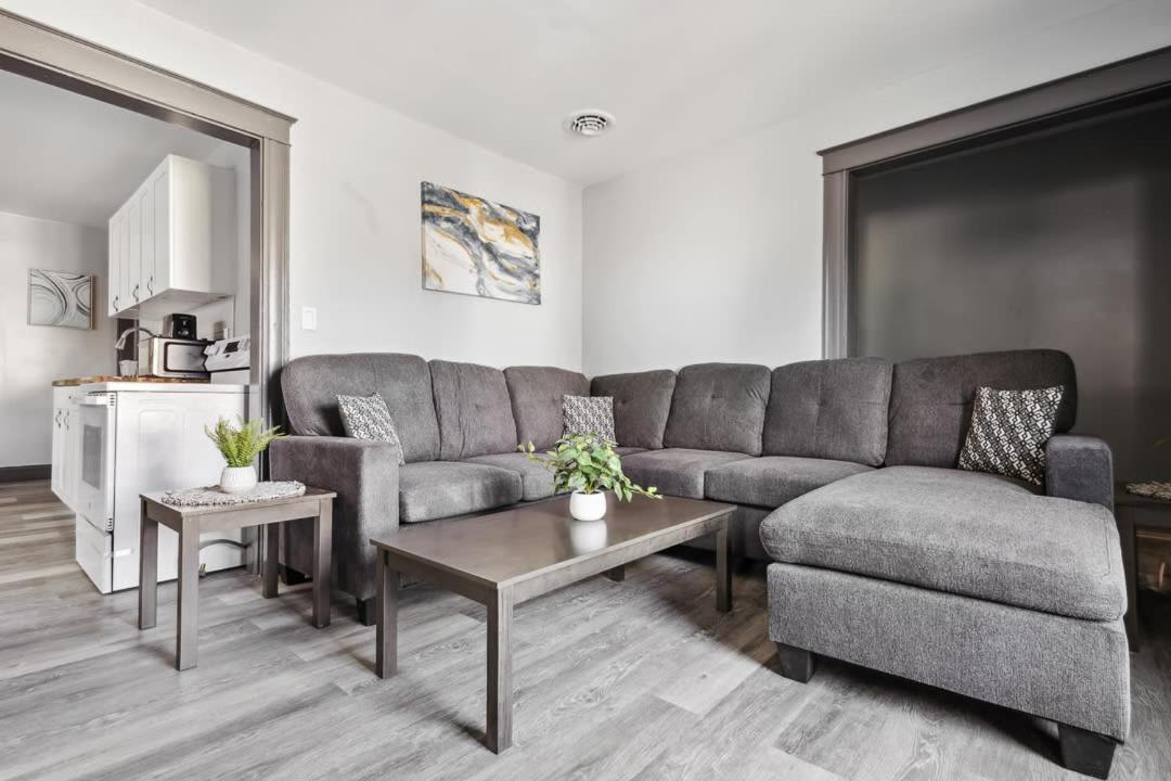 Spacious 6Br 2Ba Minutes For The Falls & Casino Ниагарски водопад Екстериор снимка