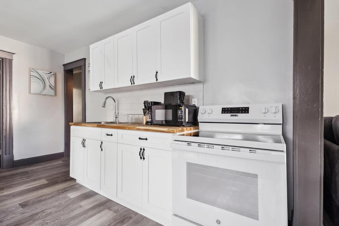 Spacious 6Br 2Ba Minutes For The Falls & Casino Ниагарски водопад Екстериор снимка